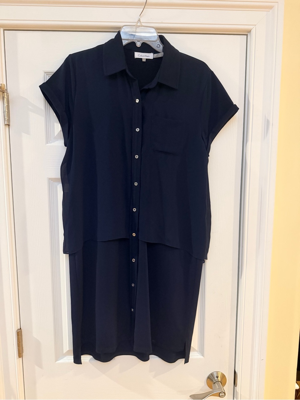 Ladies Size Medium Calvin Klein Black Short-Sleeve Full Button-Front Shirt Dress